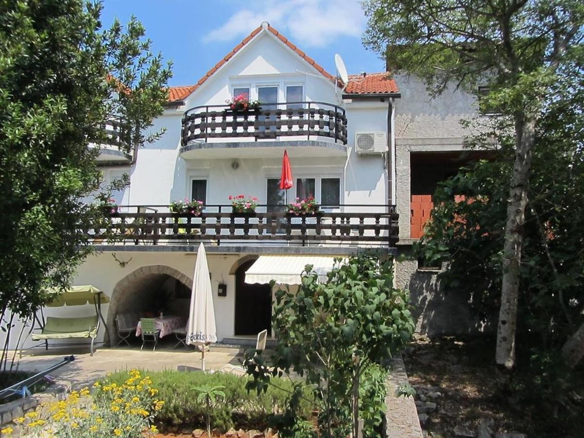 Apartments Marijana Srsici Екстериор снимка