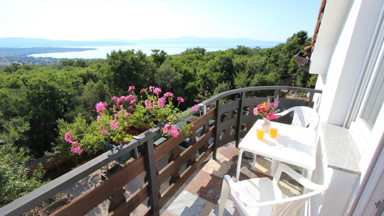 Apartments Marijana Srsici Екстериор снимка