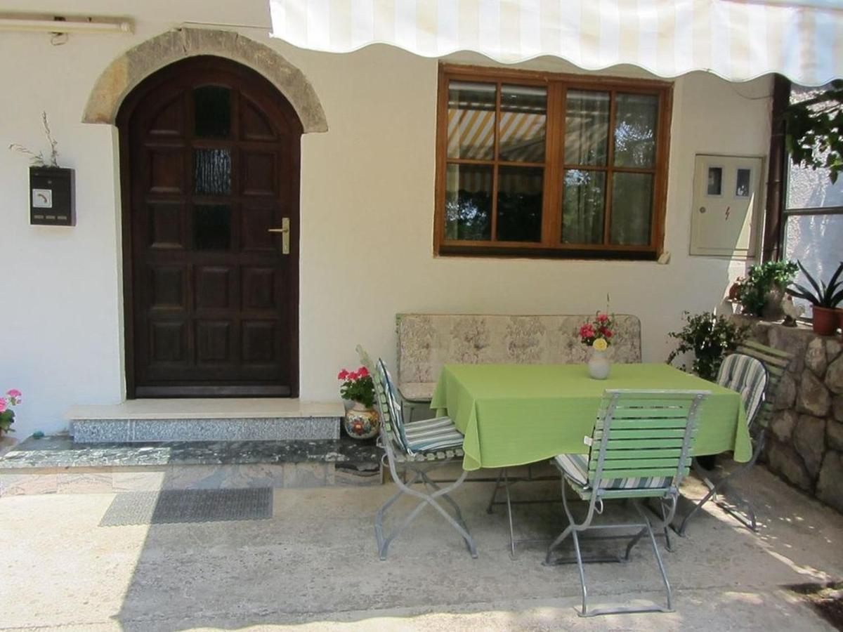 Apartments Marijana Srsici Екстериор снимка