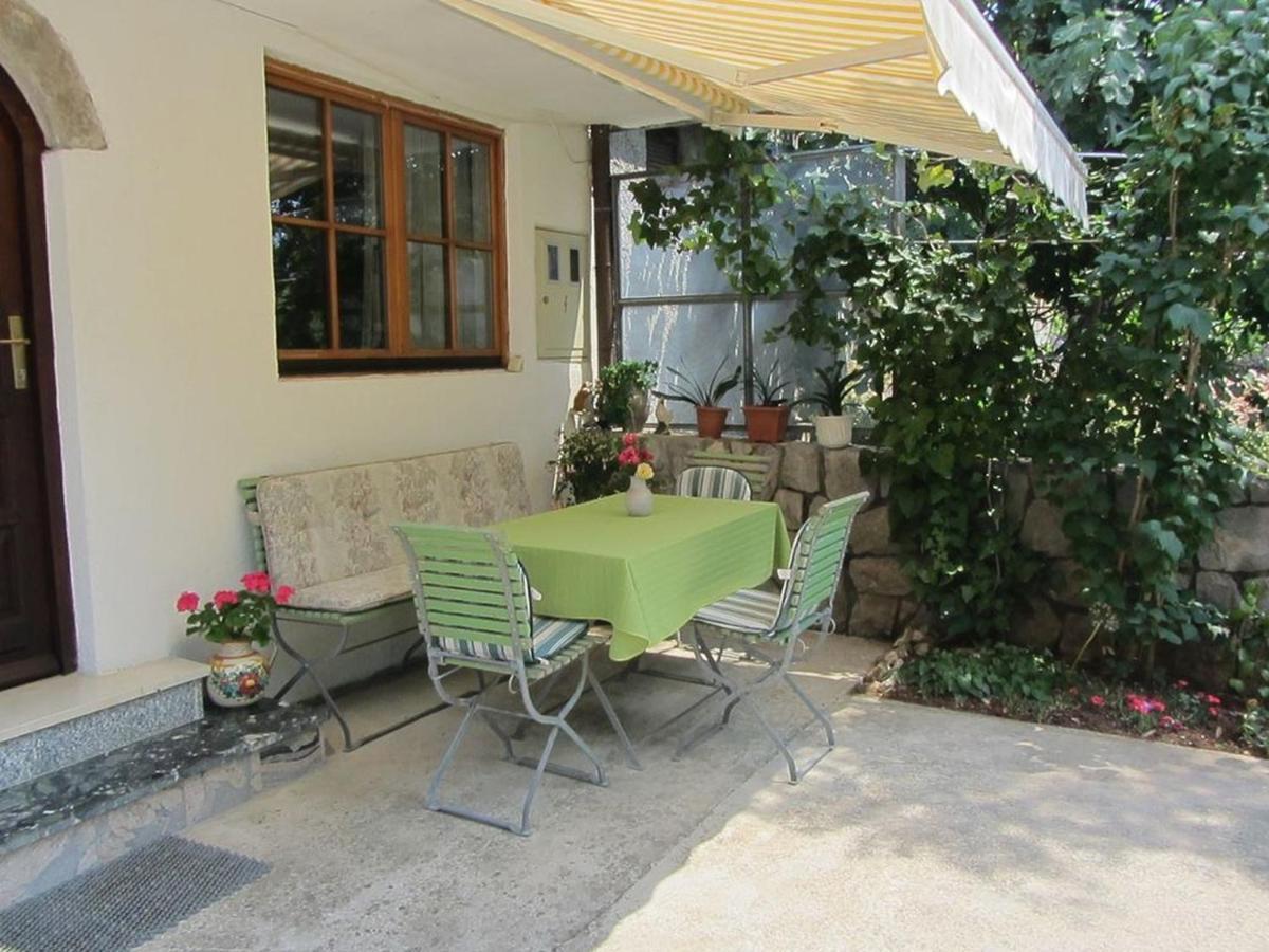 Apartments Marijana Srsici Екстериор снимка